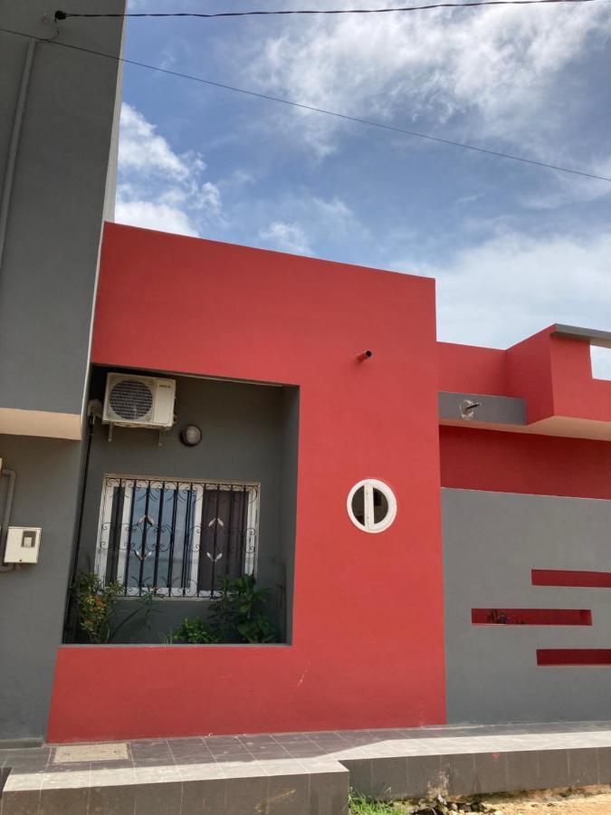 Chez Camille A Zac Mbao Apartment Diokoul Exterior photo
